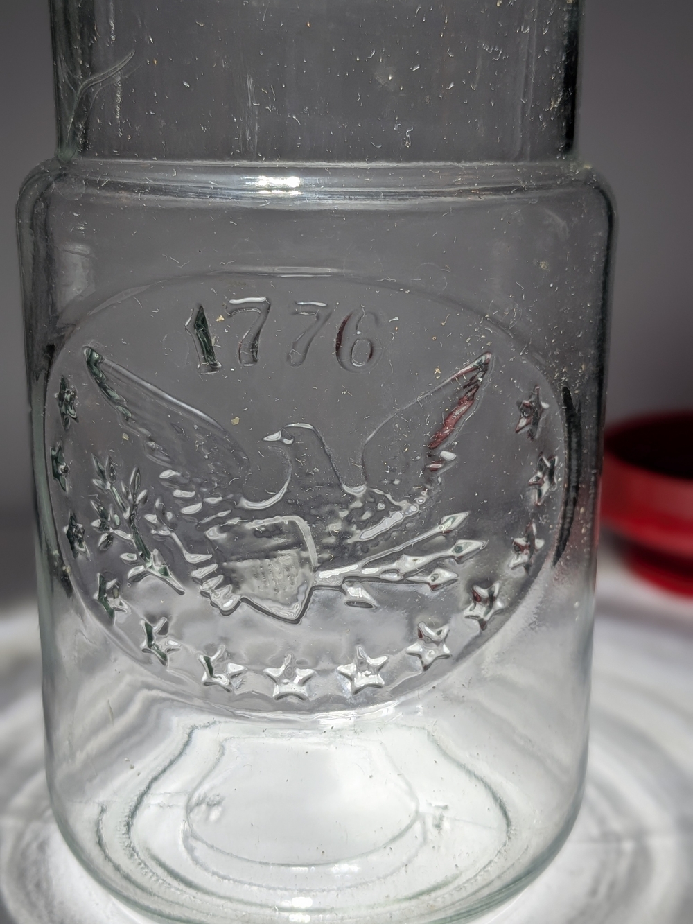 1976 Maxwell House x Anchor Hocking Bicentennial Glass Jar with Red Lid (1976) - Picture 6 of 7